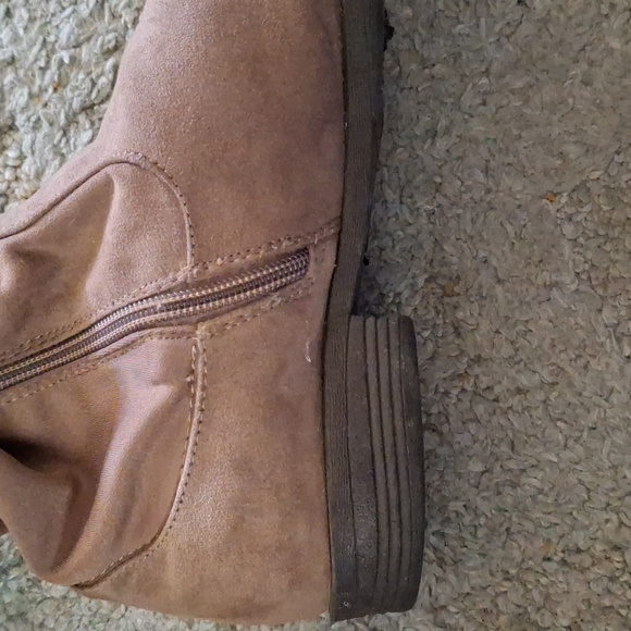 Bamboo Tall Tan Boots EUC 👢 - Picture 9 of 9